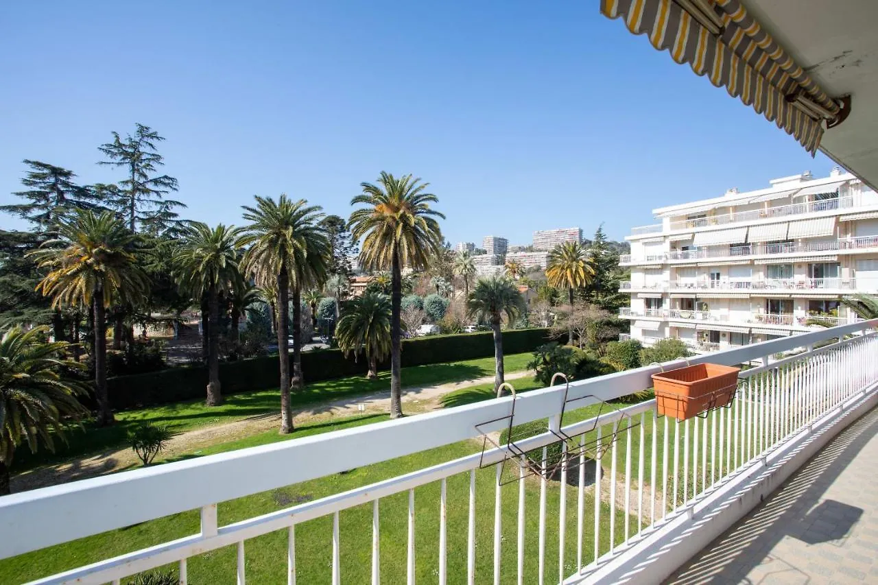 Apartment T2 Fabron Sea View Near Shops And Tram Nice France