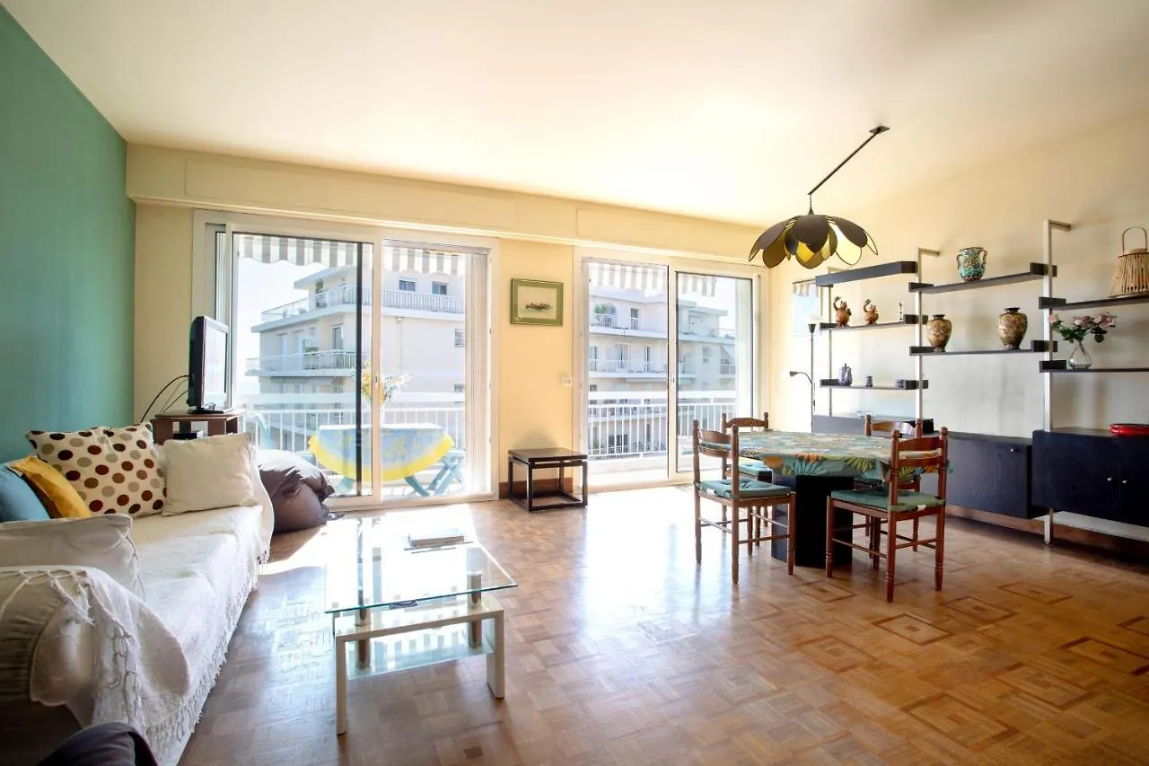 Apartment T2 Fabron Sea View Near Shops And Tram Nice