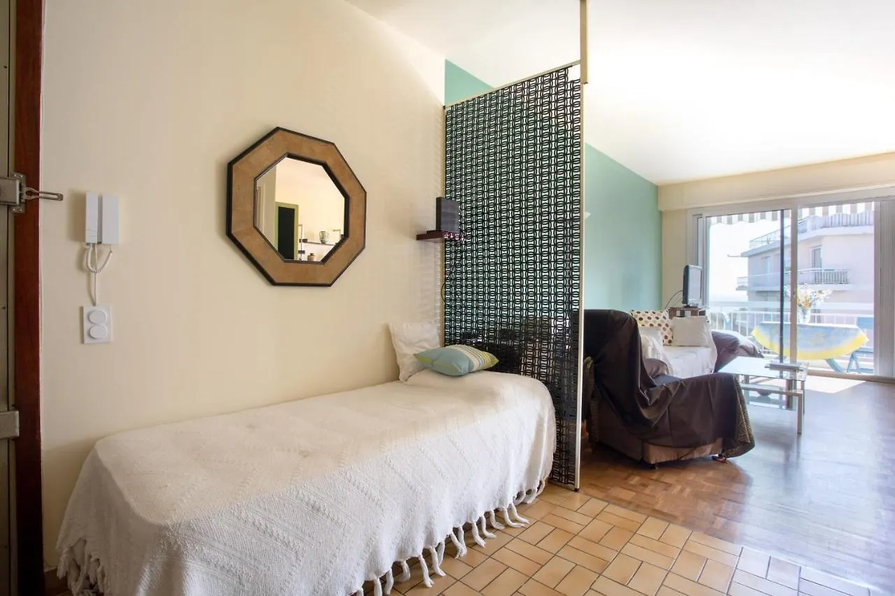 Apartment T2 Fabron Sea View Near Shops And Tram Nice